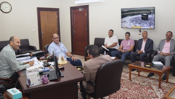 اجتماع عاجل في بني سويف لمتابعة إجراءات الحماية والطوارئ: السكرتير العام المساعد يضع خطة طموحة لتعزيز الأمان في الدوائر المحلية!