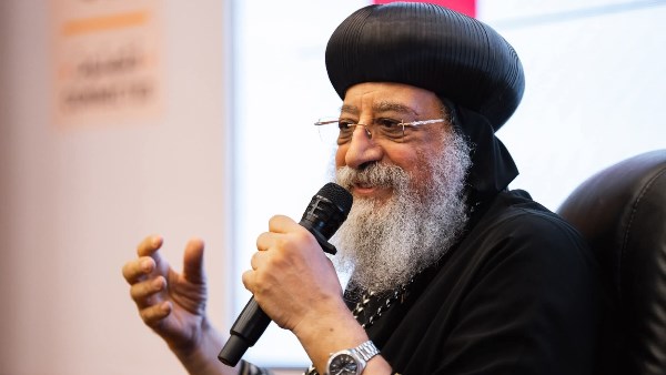 الكنيسة الأرثوذكسية تتجدد: البابا تواضروس يكشف عن أسرار “حكايات الشجرة المغروسة” وجذور الإيمان العميقة!