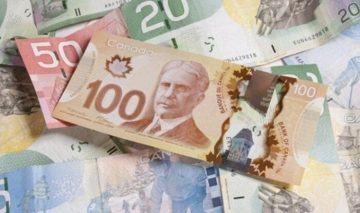 اكتشف سعر الدولار الكندي في البنوك اليوم: تحديثات حصرية ليوم السبت 2 أغسطس 2025!