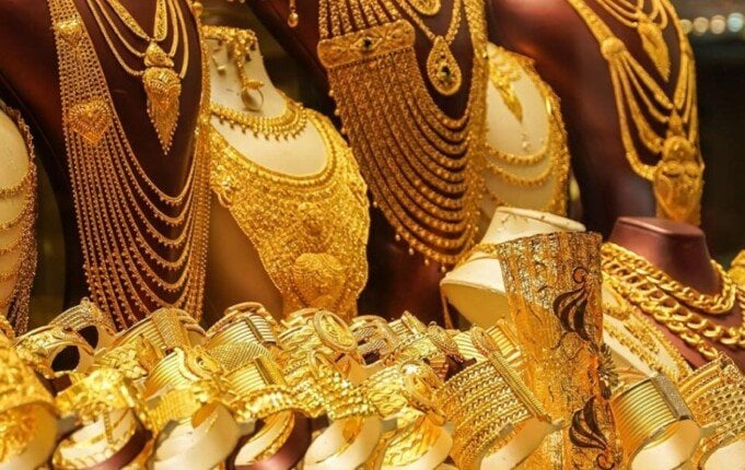 سعر الذهب في مصر اليوم: تحديثات حول عيار 21 وكيفية تغييره