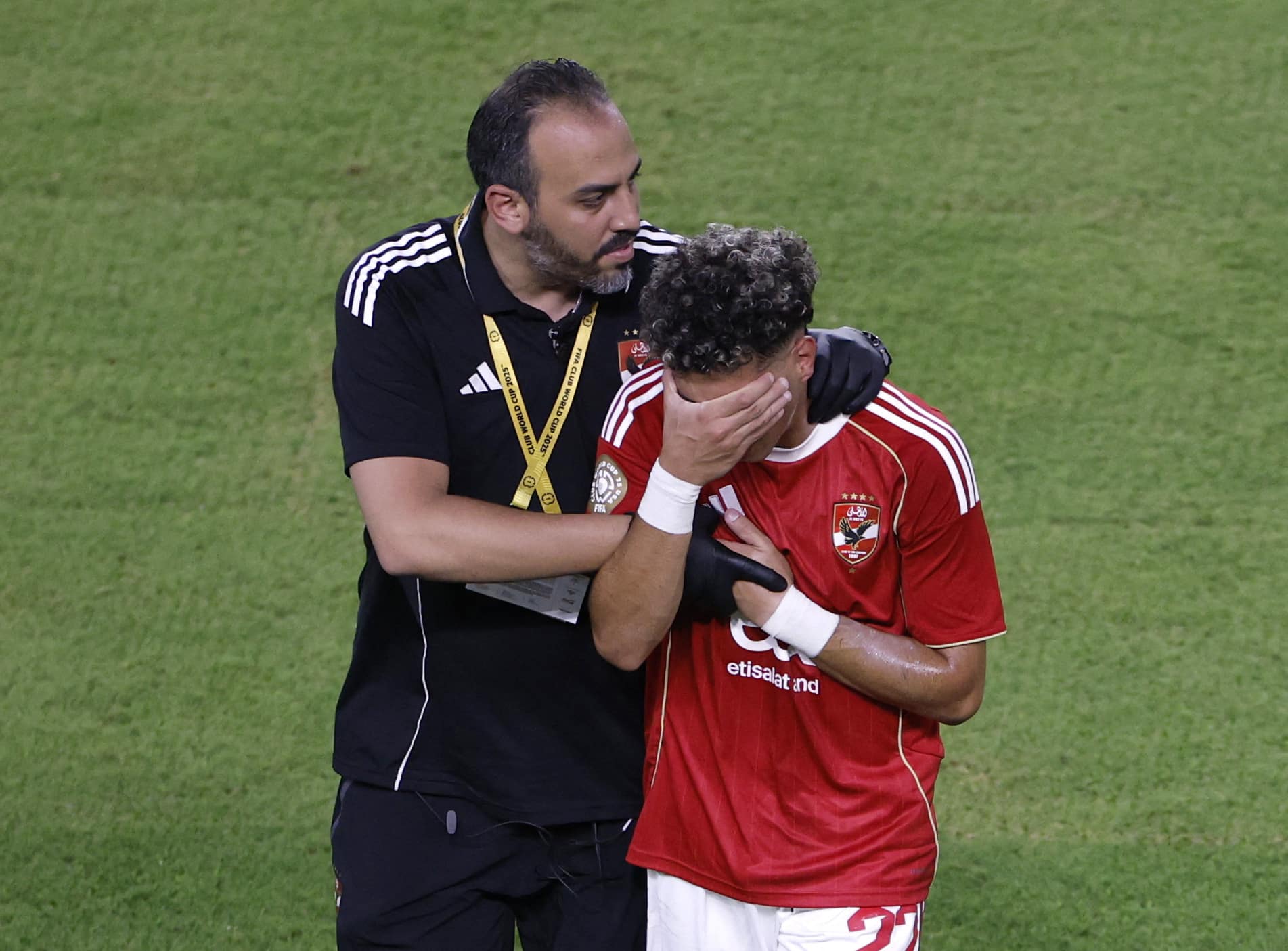 أحدث تطورات إمام عاشور: رد رسمي من الأهلي يكشف الحقائق الغامضة