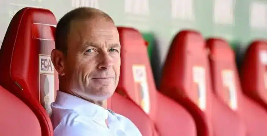 <p><strong>“انتظر لحظة: خطوات بسيطة لتحسين تجربة الانتظار لديك”</strong></p>