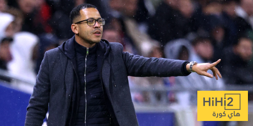 :  اونلي ليبانون أرقام روزينيور مدرب تشيلسي الجديد